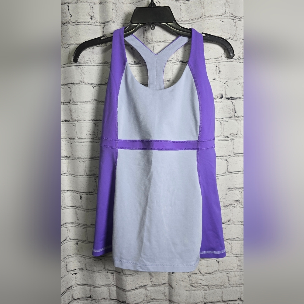 Lululemon Racerback Workout Tank Size‎ 2/4